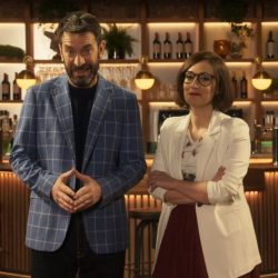 Luz Vintage in True Story (Amazon Prime Video)