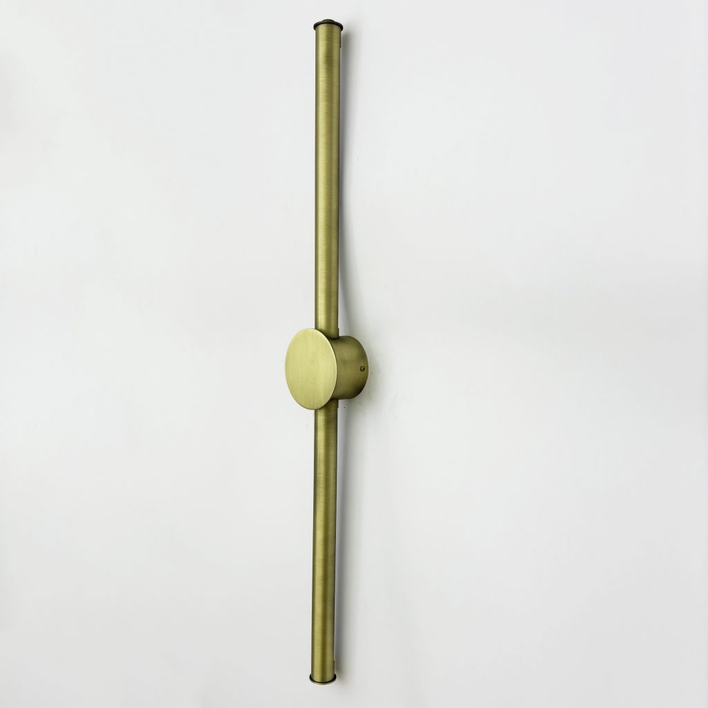 Aplique de pared de laton